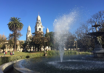 SUSPENDIDO - Plaza Independencia, Tandil